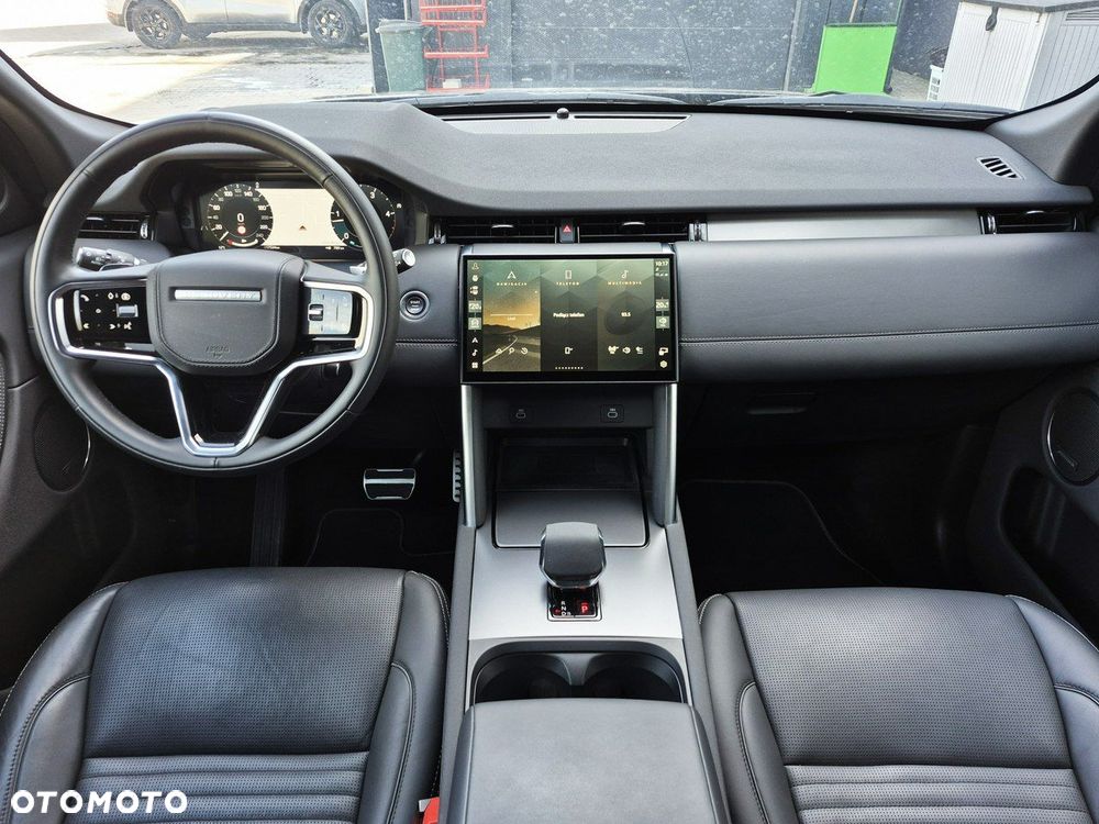 Land Rover Discovery Sport - 30