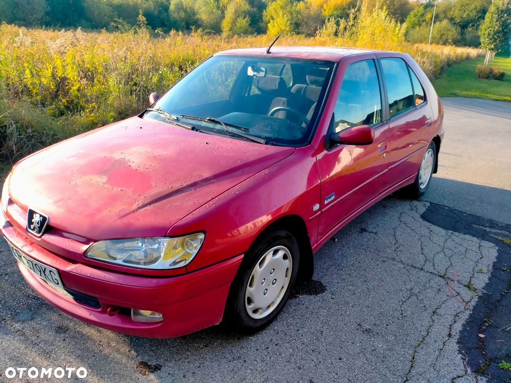 Peugeot 306