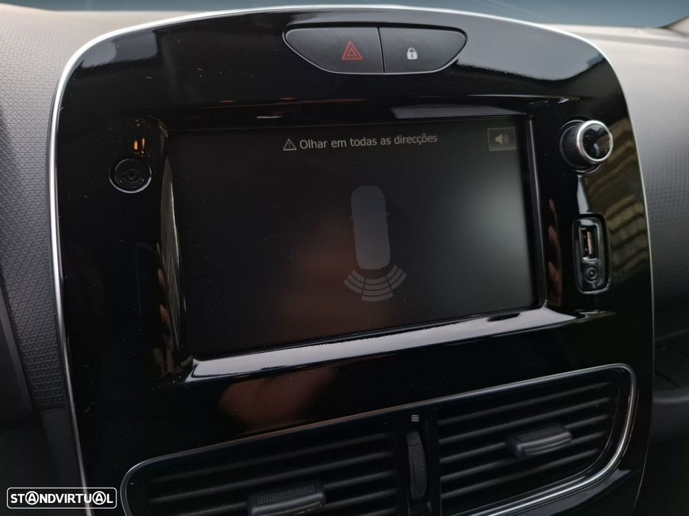 Renault Clio Sport Tourer 0.9 TCe Limited Edition - 21