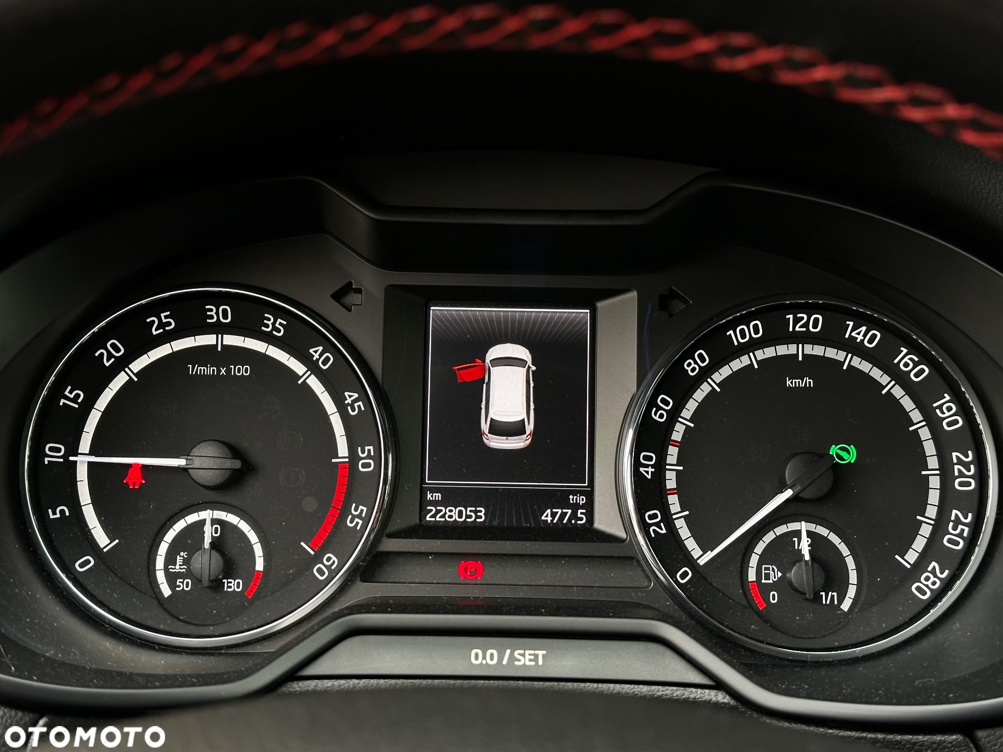 Skoda Octavia 2.0 TDI RS DSG - 18