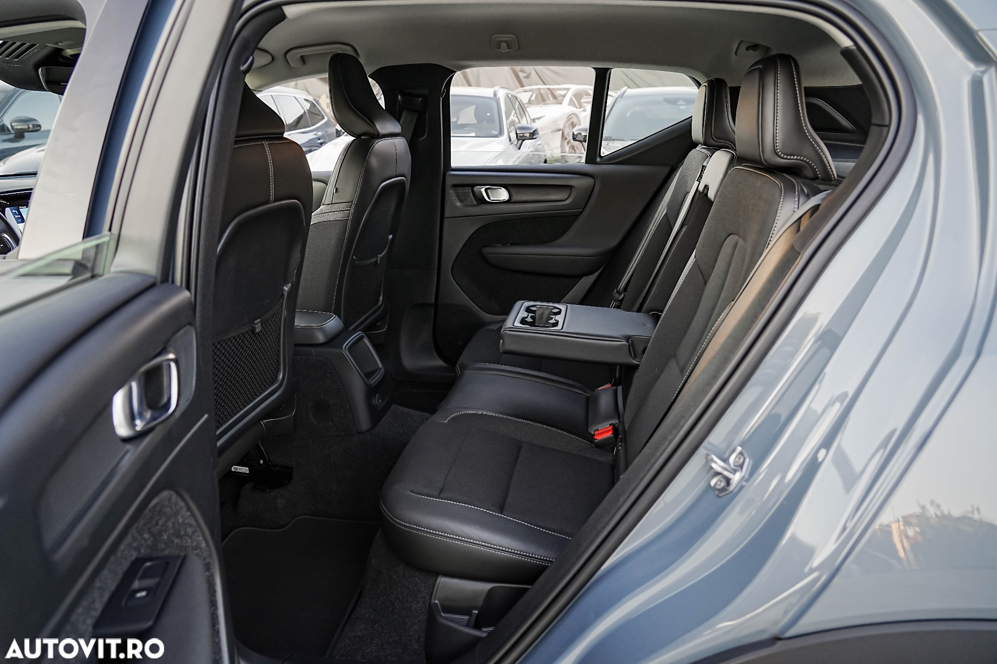 Volvo XC 40 Recharge T5 Twin Engine AT7 Inscription - 15