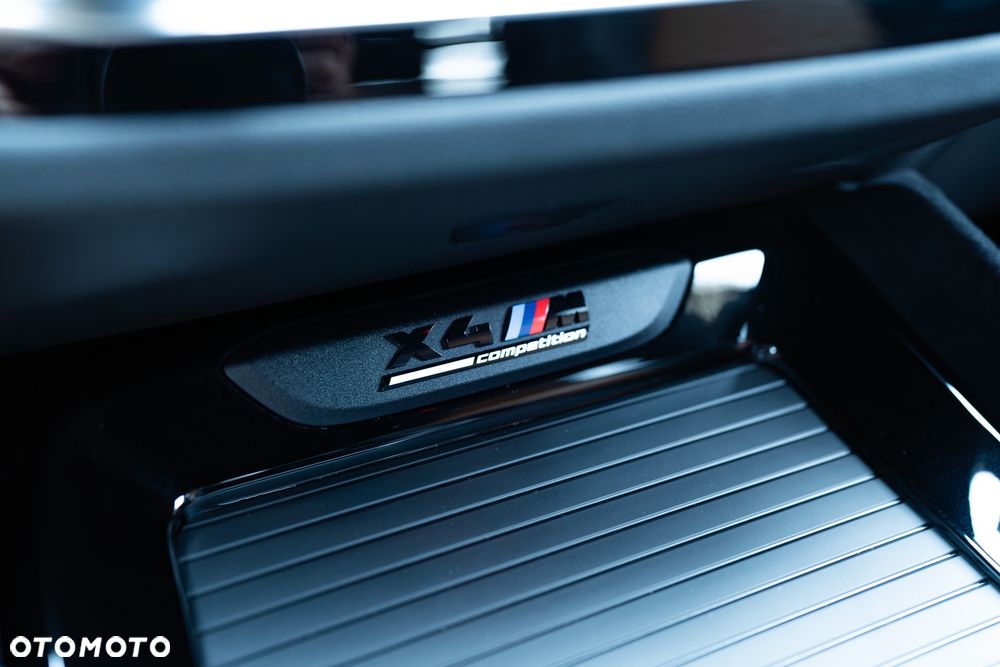 BMW X4 M - 25