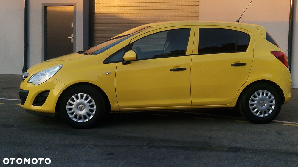Opel Corsa 1.2 16V Color Edition - 10