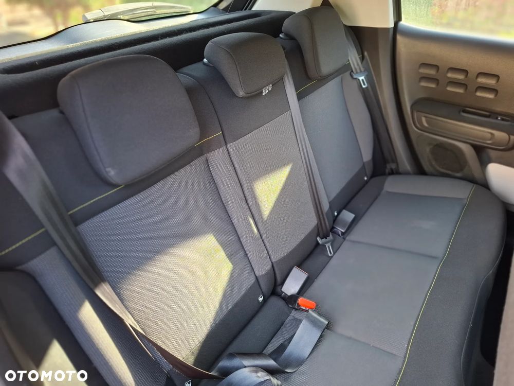 Citroën C3 Pure Tech 82 FEEL - 19