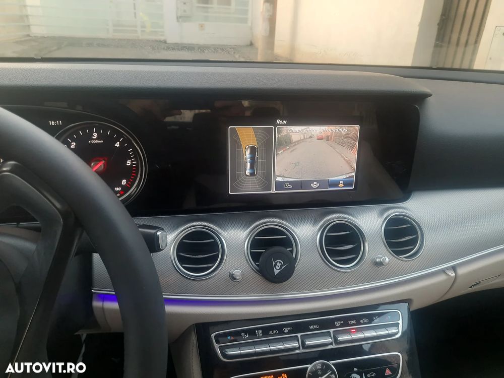 Mercedes-Benz E 200 d T-Modell Aut. - 3