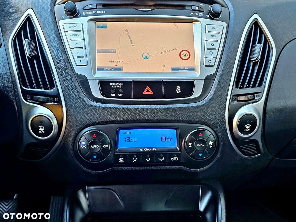 Kia Sportage - 11
