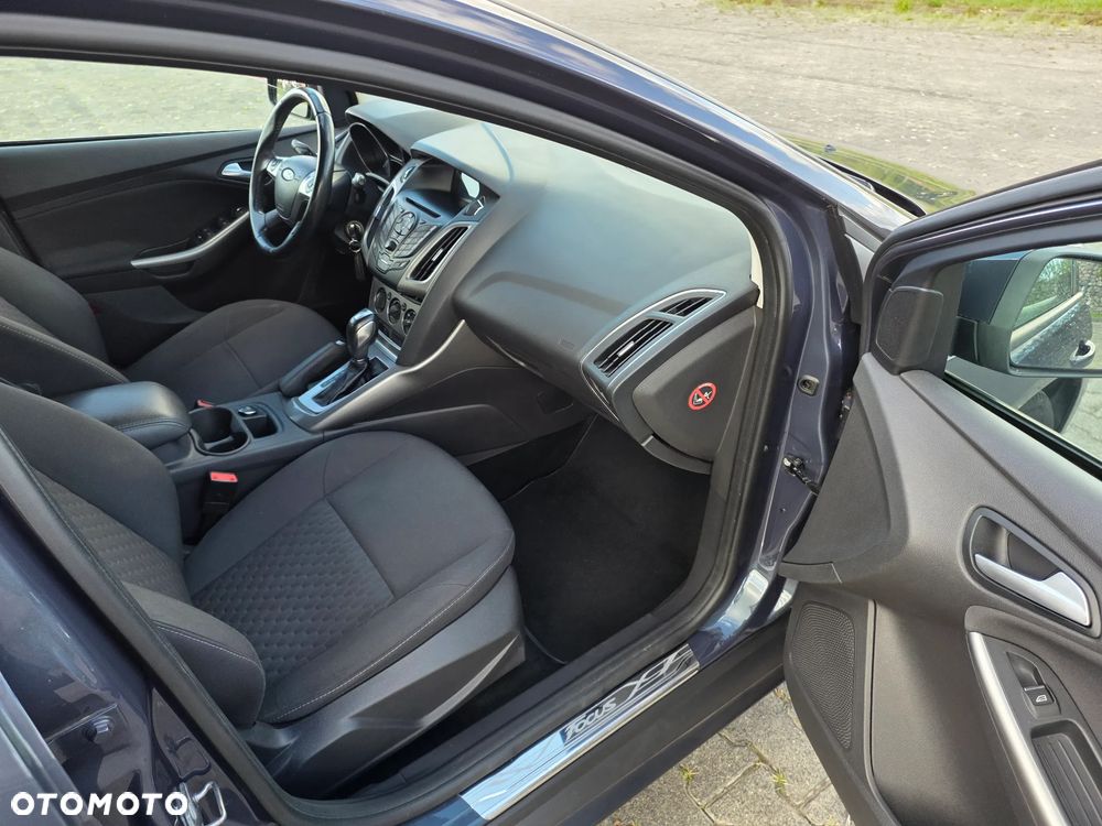 Ford Focus 1.6 TI-VCT Champions Edition - 6