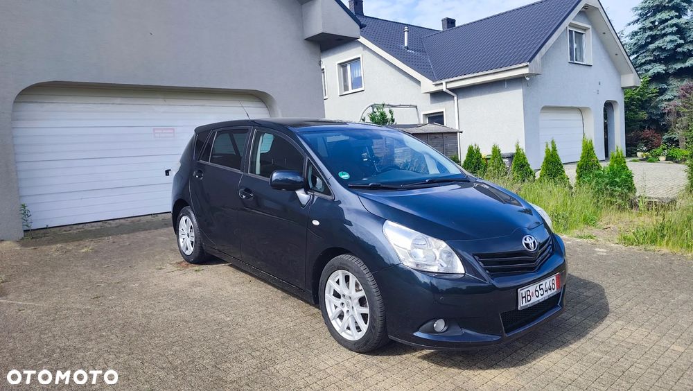 Toyota Verso 2.0 D-4D Executive - 34