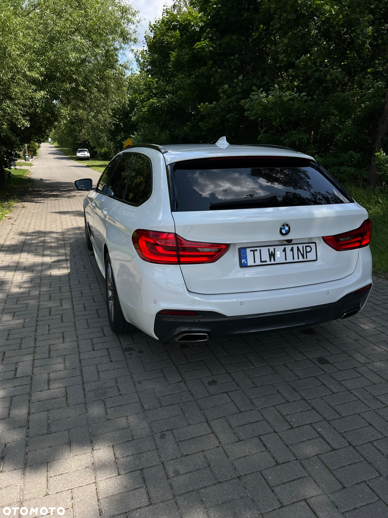 BMW Seria 5 520d Touring M Sport Edition - 11