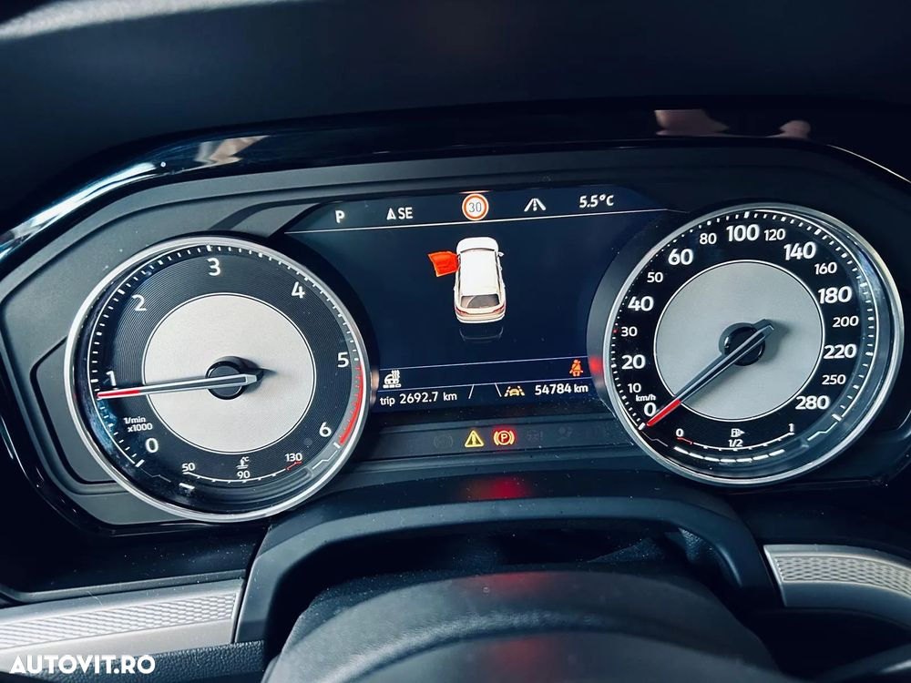 Volkswagen Touareg V6 TDI Style - 8