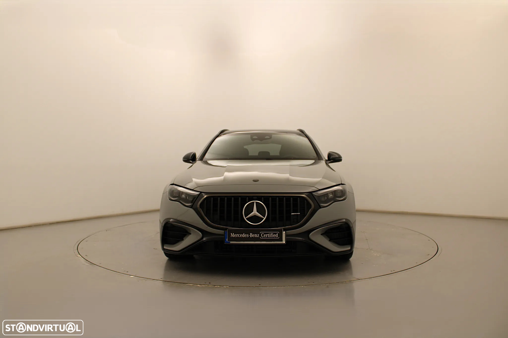 Mercedes-Benz E 53 AMG Hybrid 4Matic+ - 16