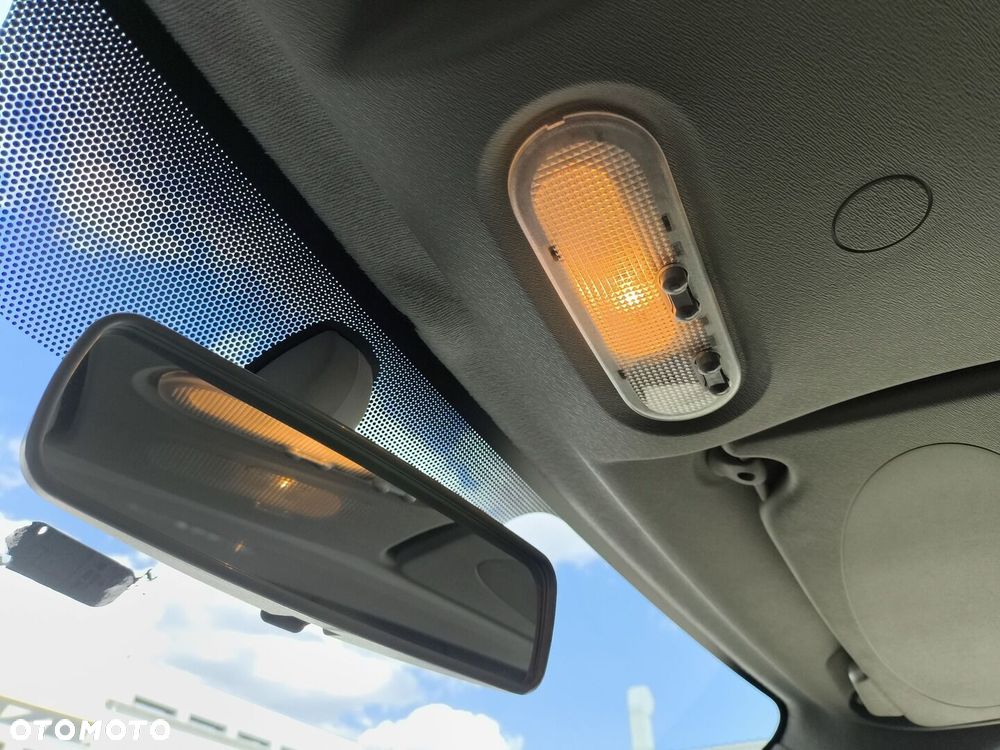 Mercedes-Benz Citan - 25