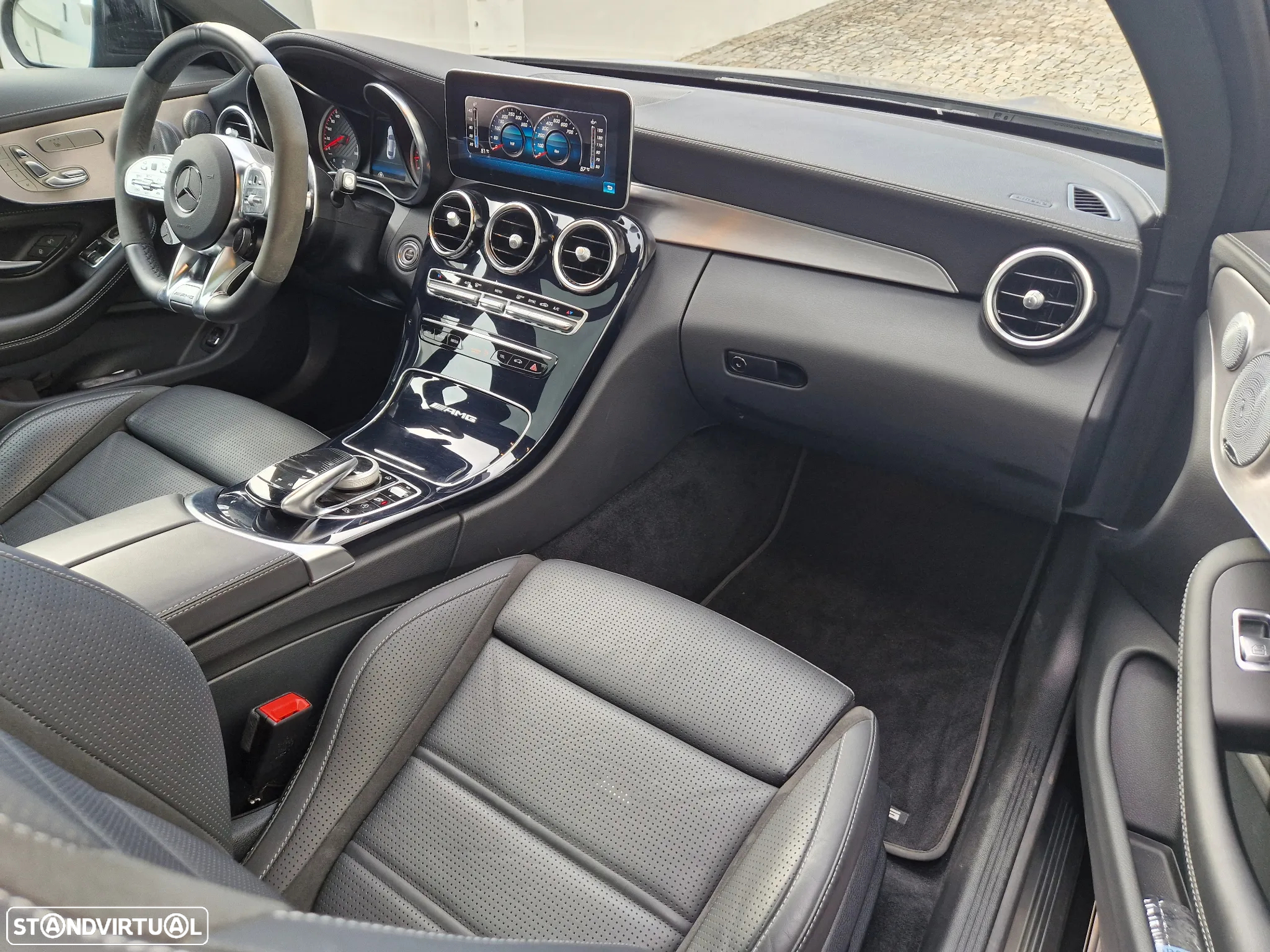 Mercedes-Benz C 63 AMG S - 5