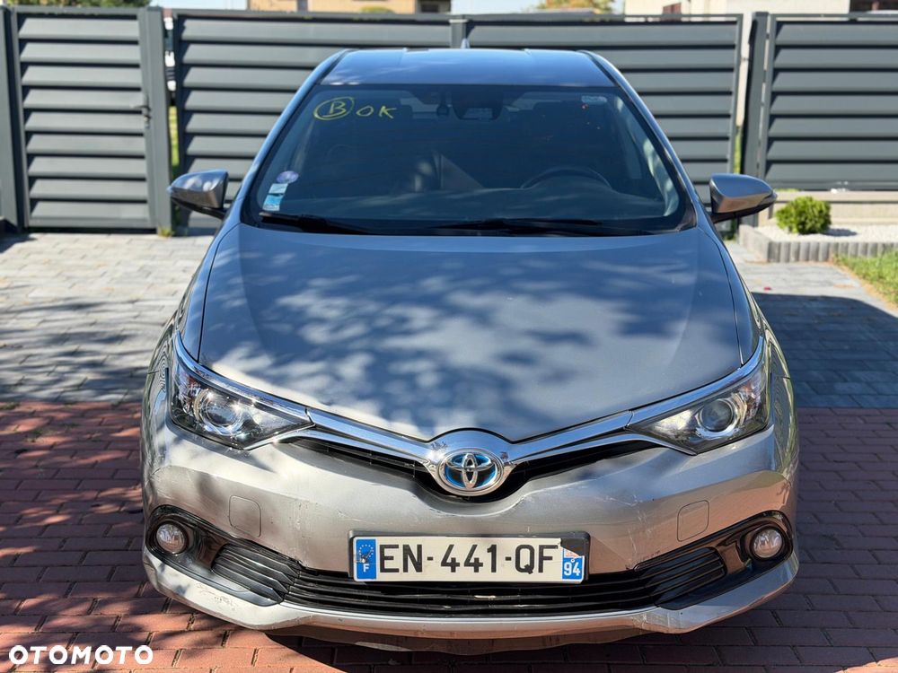 Toyota Auris - 2