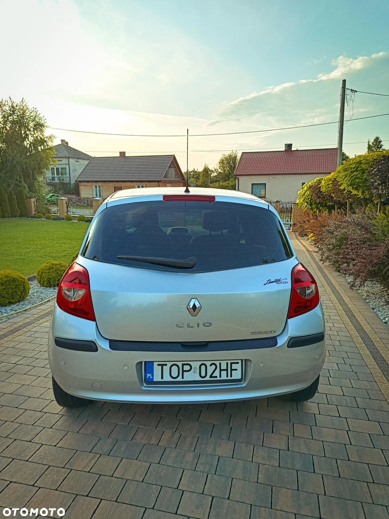 Renault Clio - 6