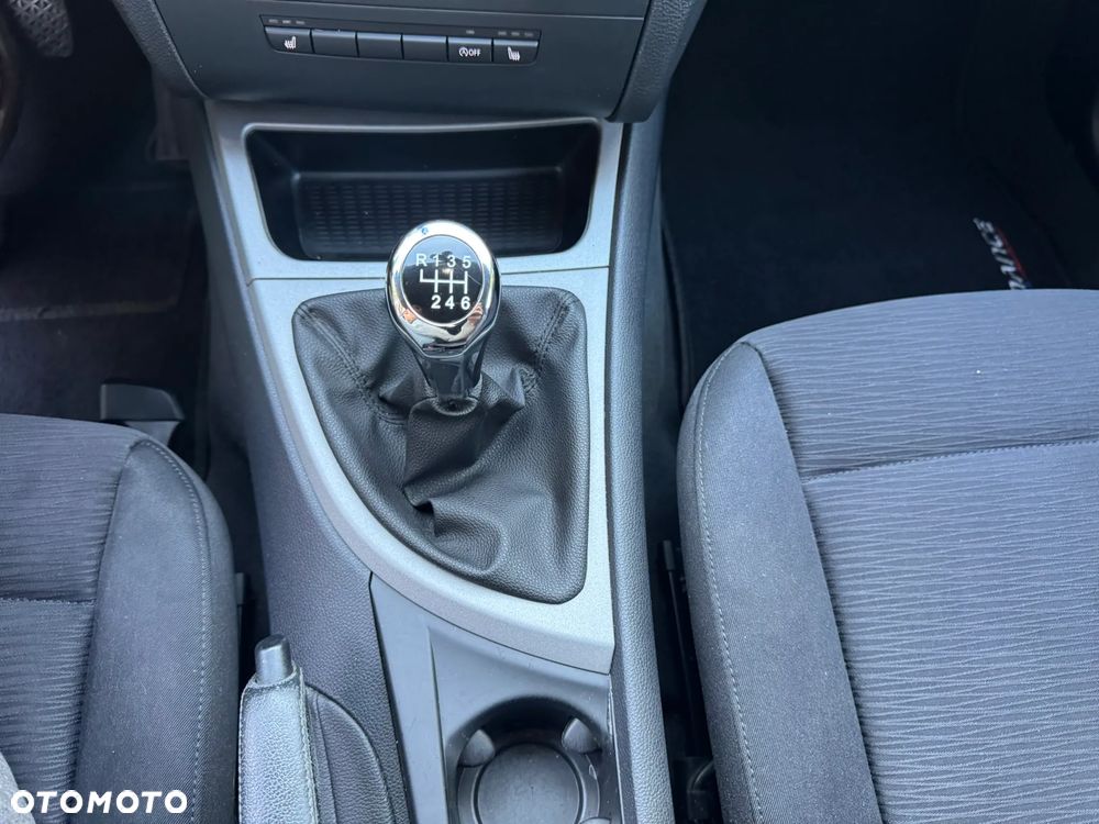 BMW Seria 1 116i - 20