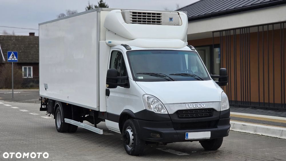 Iveco IVECO DAILY 70C17 3.0 170KM DMC 7T ❗❗ THERMO KING V-500 MAXX / MROŹNIA / GRZANIE / +25  -25 / ZASILANIE ZEWNĘTRZNE 230V / ZABUDOWA IGLOOCAR 10 EP / GRUBA ŚCIANA / WINDA DHOLLANDIA 1000KG / ŁADOWNOŚĆ 3200KG❗❗ - 18