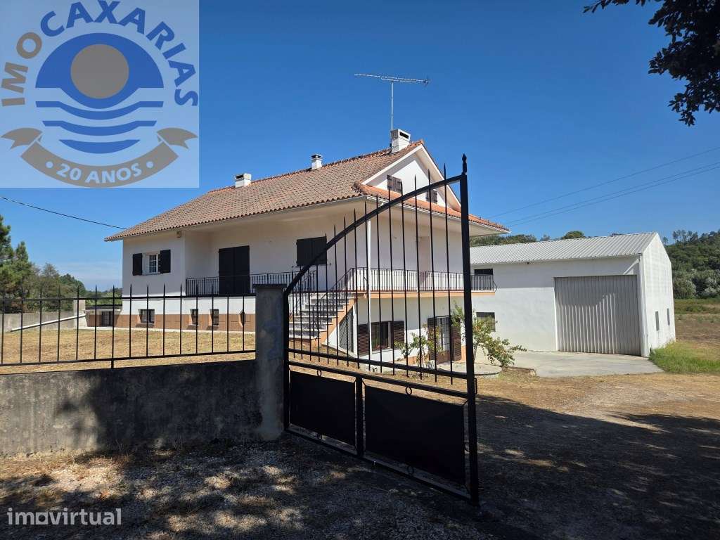 Moradia T6 com pavilhão - Grande imagem: 2/58