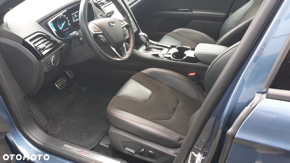 Ford Mondeo 2.0 Hybrid ST-Line X - 21