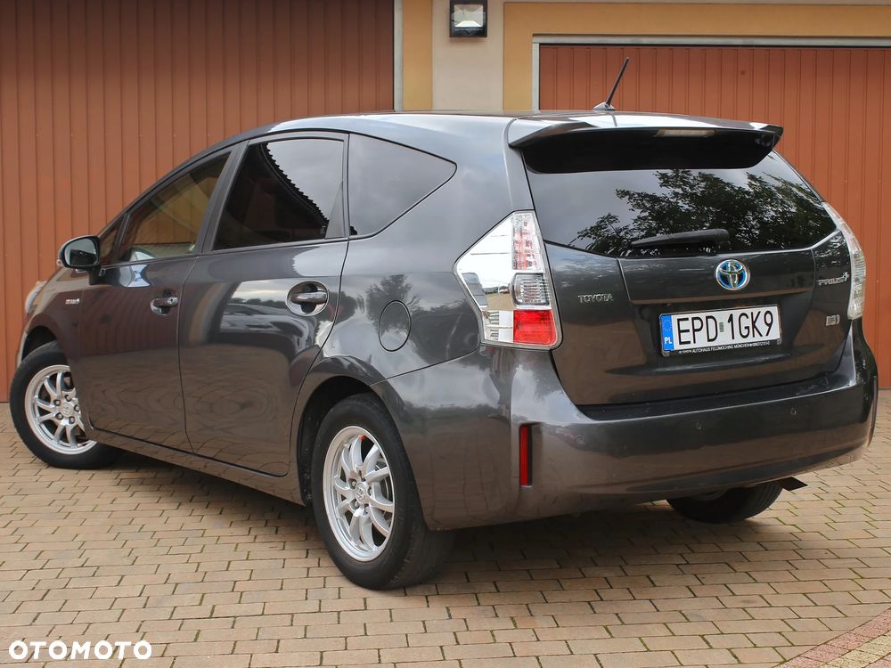 Toyota Prius+ (Hybrid) Life - 5
