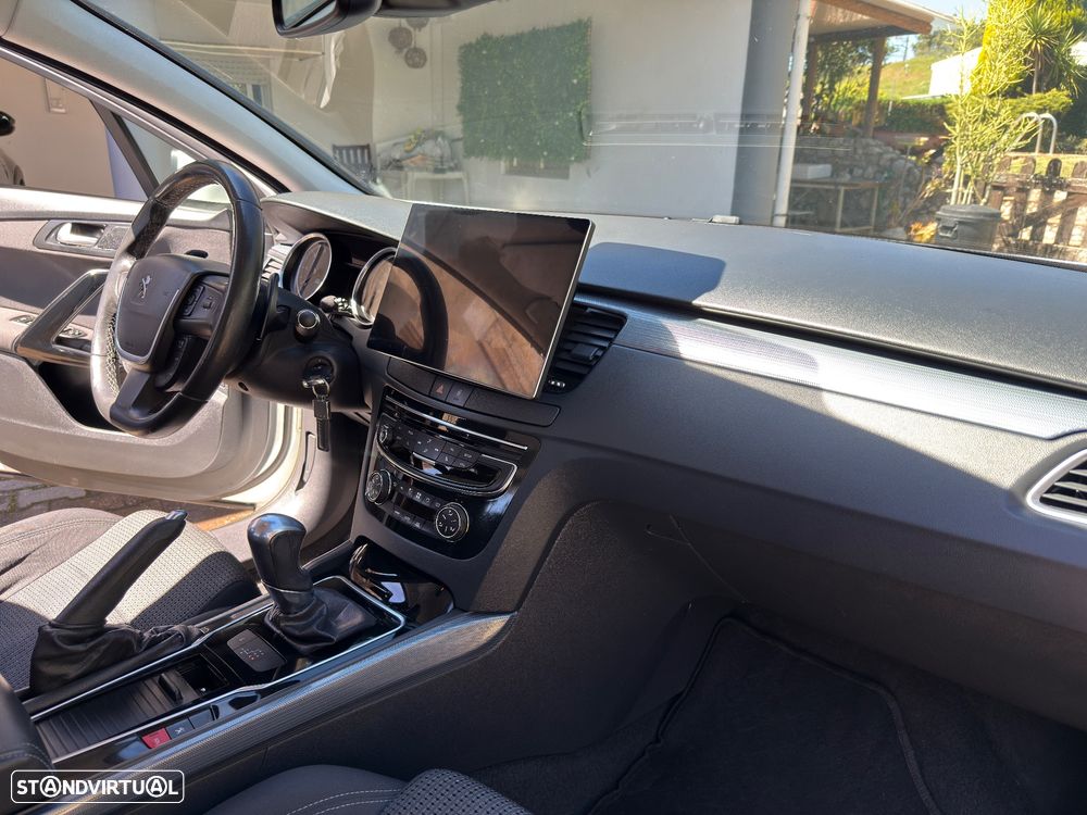 Peugeot 508 SW 1.6 e-HDi Active 2-Tronic - 20