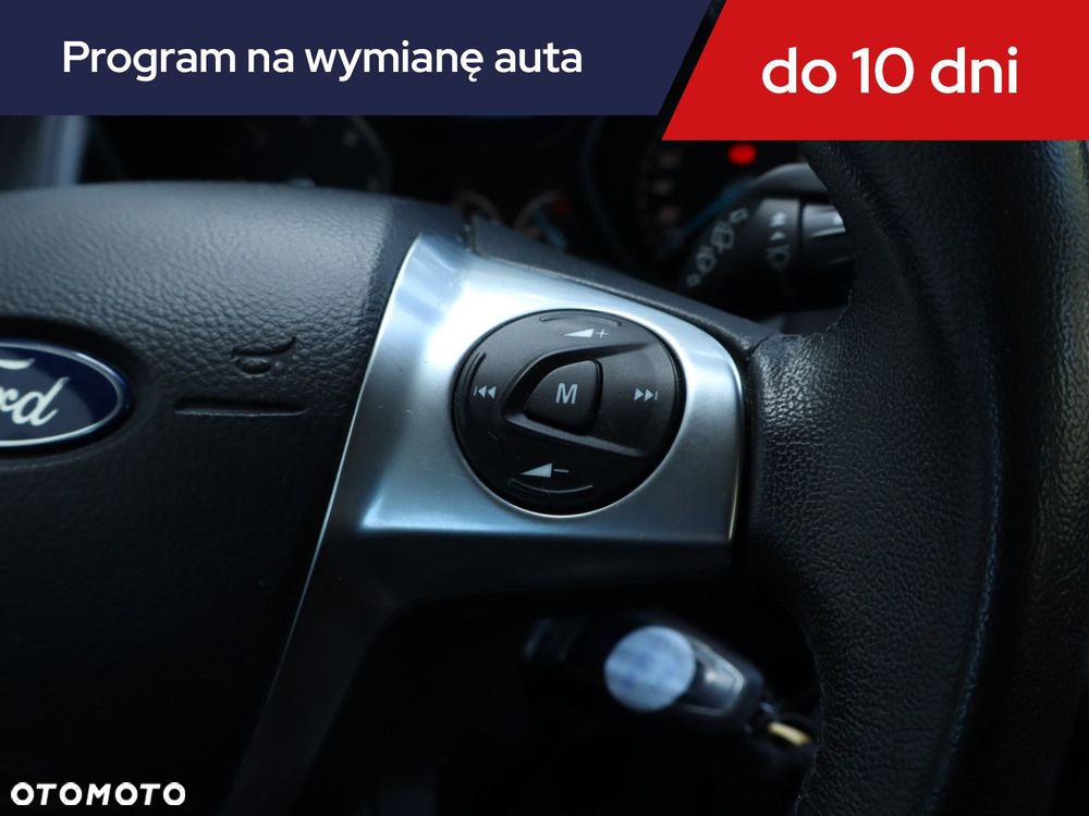 Ford Focus SW - 18