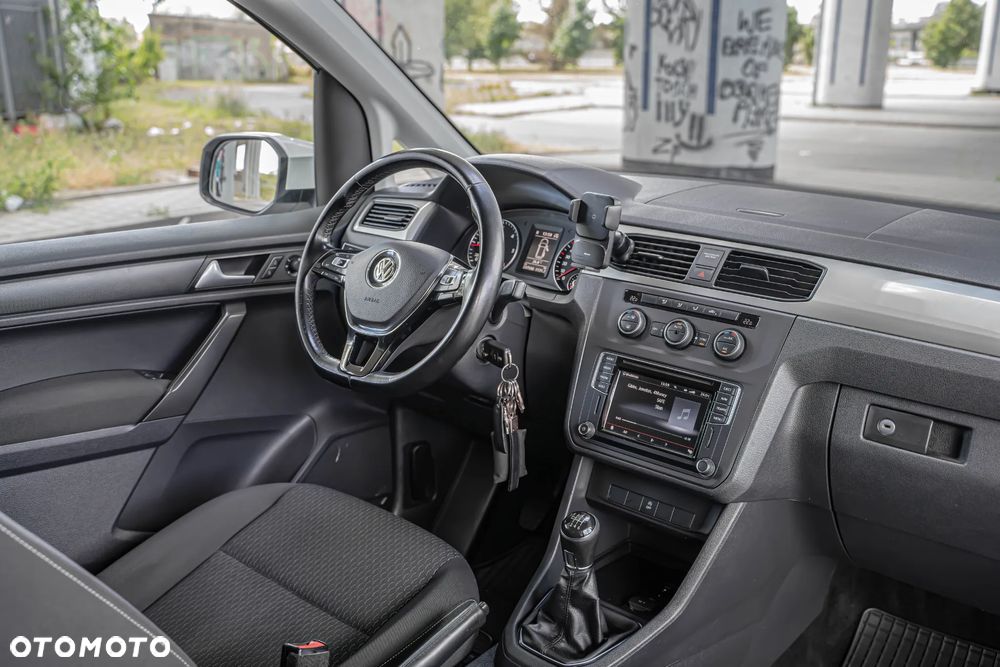 Volkswagen Caddy 2.0 TDI Comfortline - 20