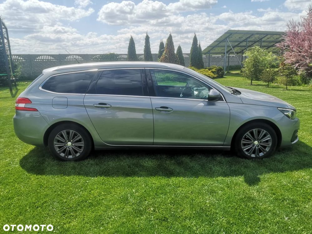 Peugeot 308 SW 1.6 BlueHDi Allure S&S EAT6 - 4
