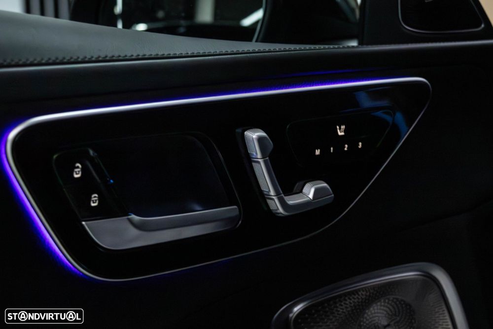 Mercedes-Benz C 300 d AMG Line - 21