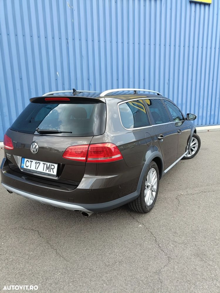 Volkswagen Passat Alltrack 2.0 TDI 4Motion DSG BlueMotion Tec - 13