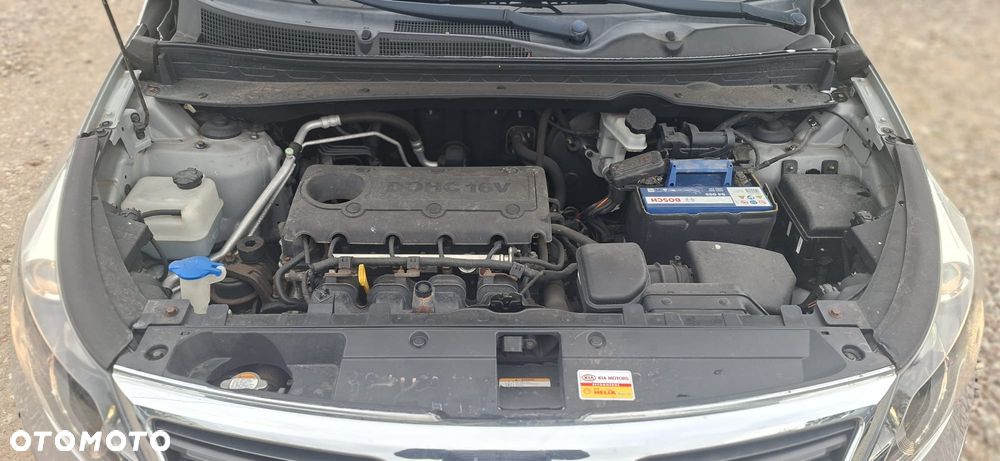 Kia Sportage 2.0 CVVT 2WD Attract - 36