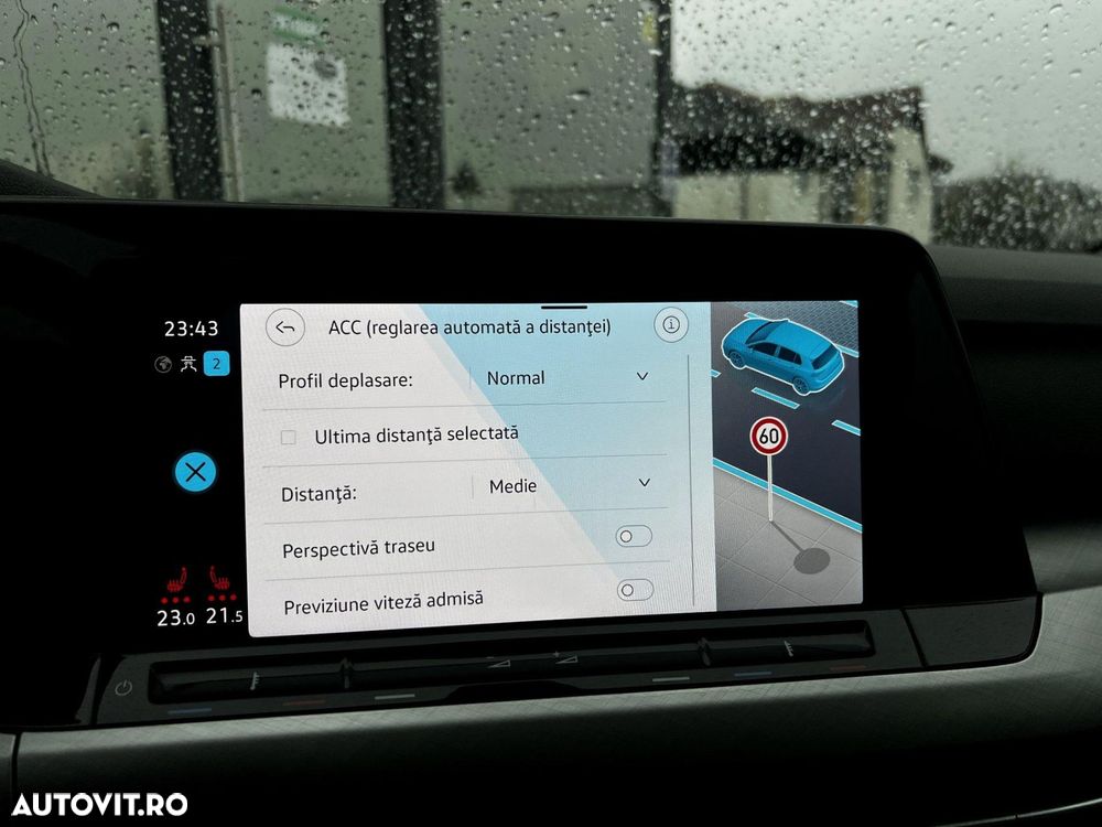 Volkswagen Golf - 25