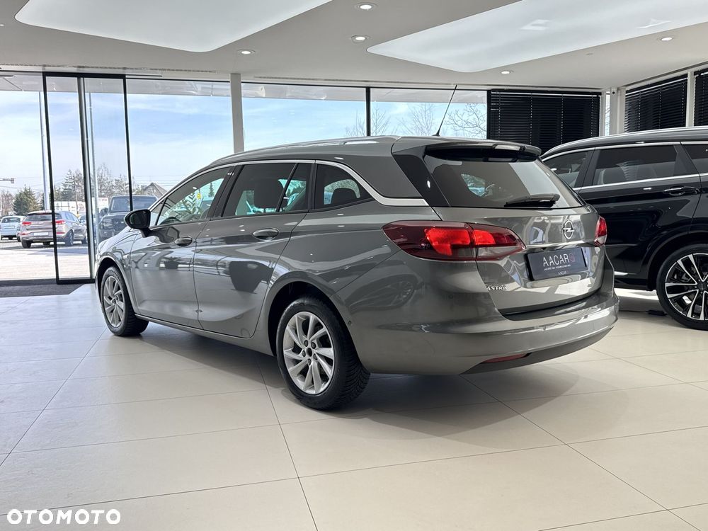 Opel Astra - 3