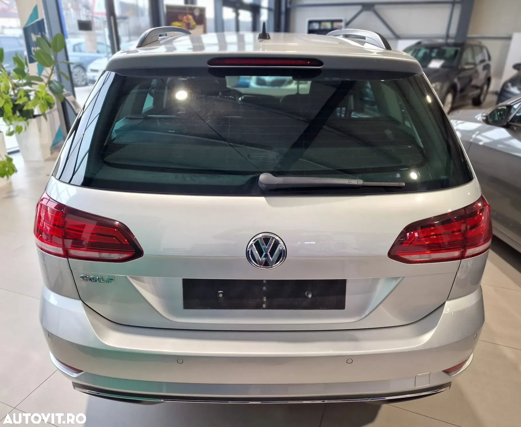 Volkswagen Golf 1.4 TSI (BlueMotion Technology) DSG Comfortline - 6