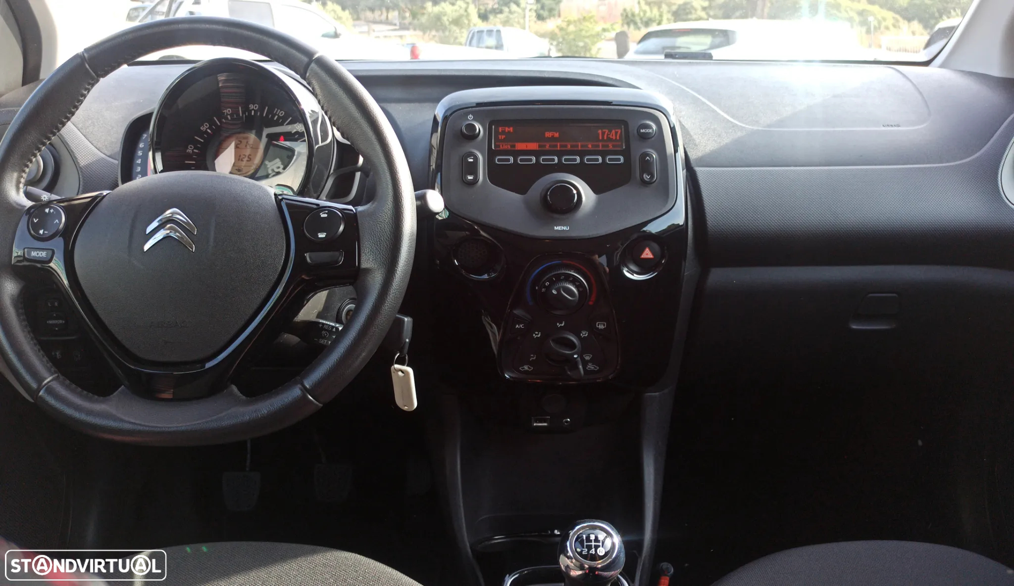 Citroën C1 1.0 VTi UrbanRide - 5