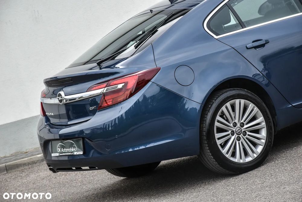 Opel Insignia 2.0 CDTI Cosmo - 13