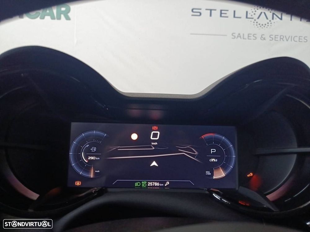 Alfa Romeo Junior 1.2 Speciale eDCT6 - 14