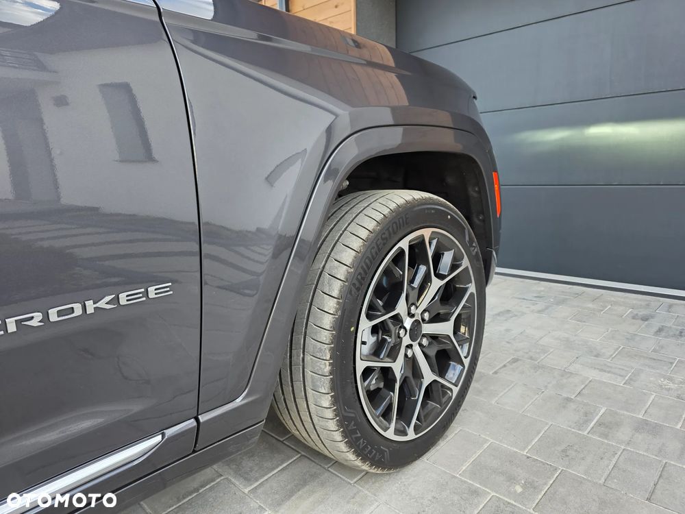 Jeep Grand Cherokee 5.7 V8 HEMI 4WD Automatik Summit - 11