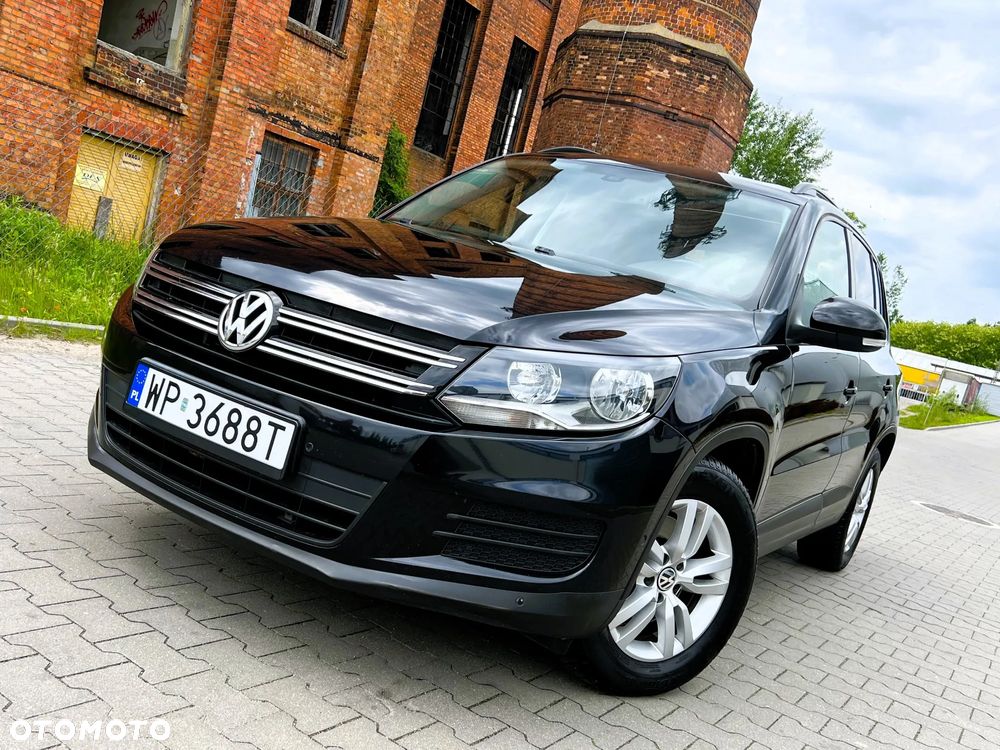 Volkswagen Tiguan - 1