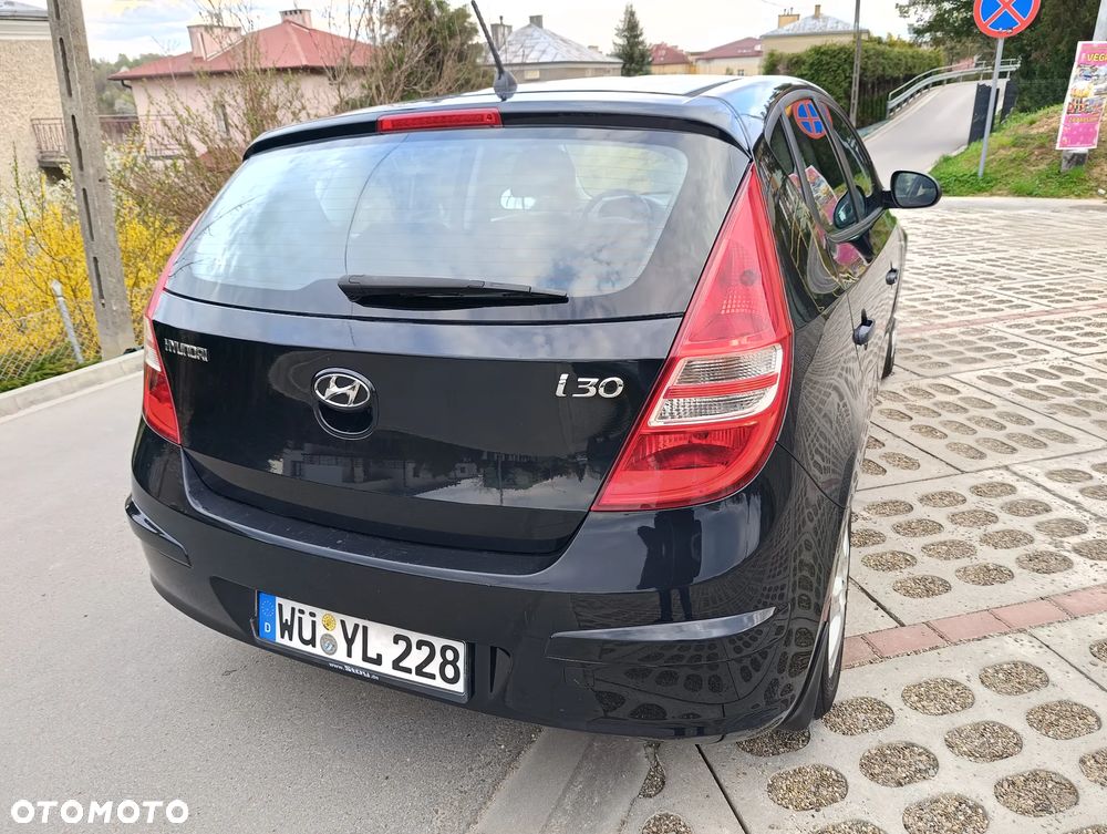 Volkswagen Touran 1.6 - 21