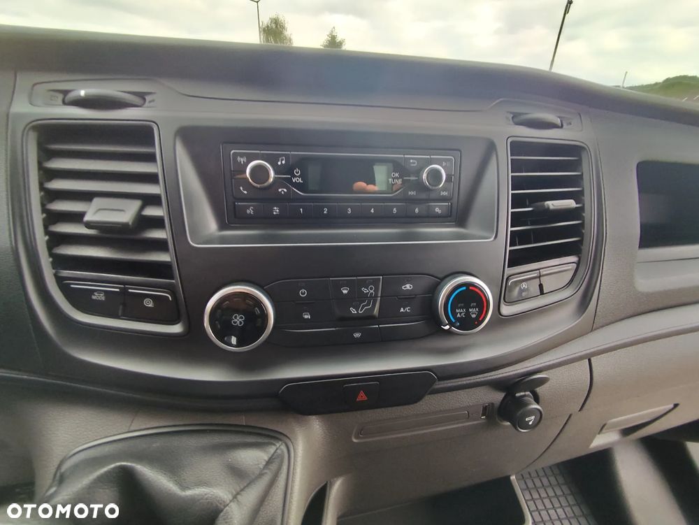 Ford Transit - 16