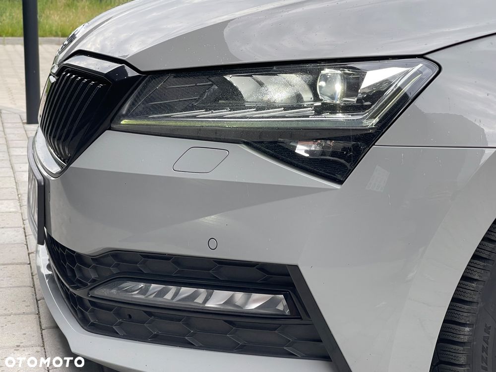 Skoda Superb 2.0 TSI Sportline DSG - 38