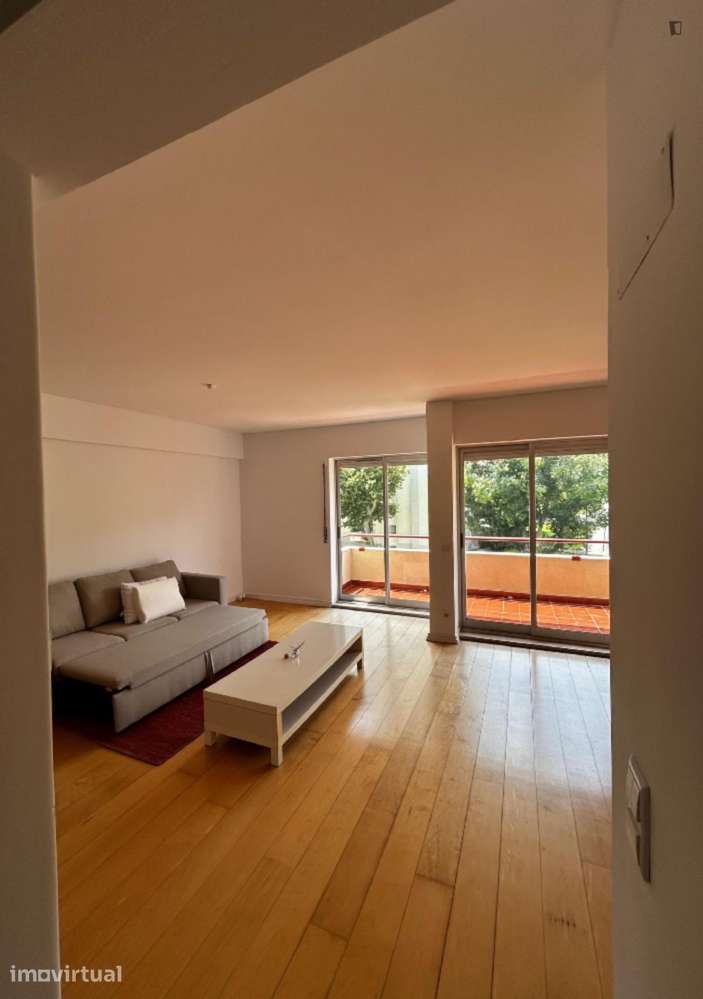 Apartamento com 1 quartos - localizado em Paço de Arcos Lisbon - Grande imagem: 4/9
