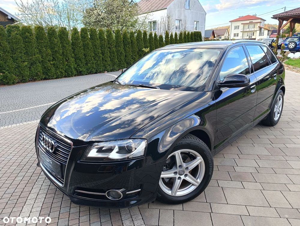 Audi A3 Sportback 2.0 TDI Ambiente - 2