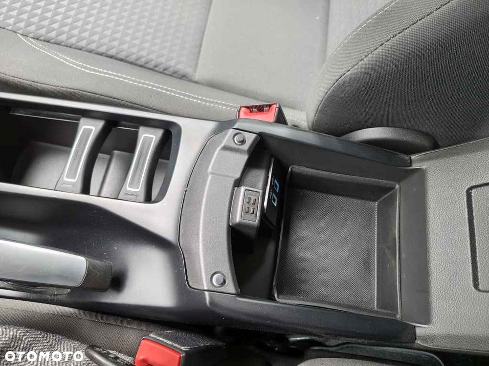 Ford C-MAX - 15