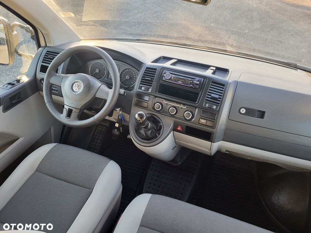Volkswagen Transporter t5 lift doka super stan klima serwisowany - 9