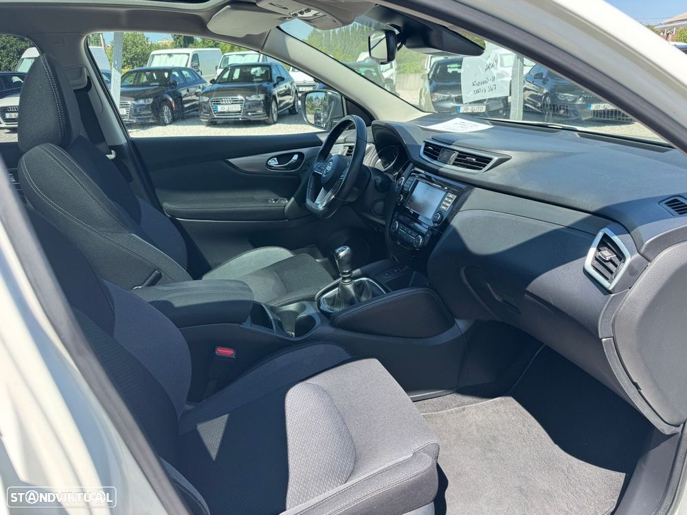 Nissan Qashqai 1.2 DIG-T N-Connecta - 11
