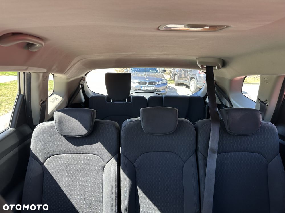 Kia Carens 1.6 GDI L 7os - 6