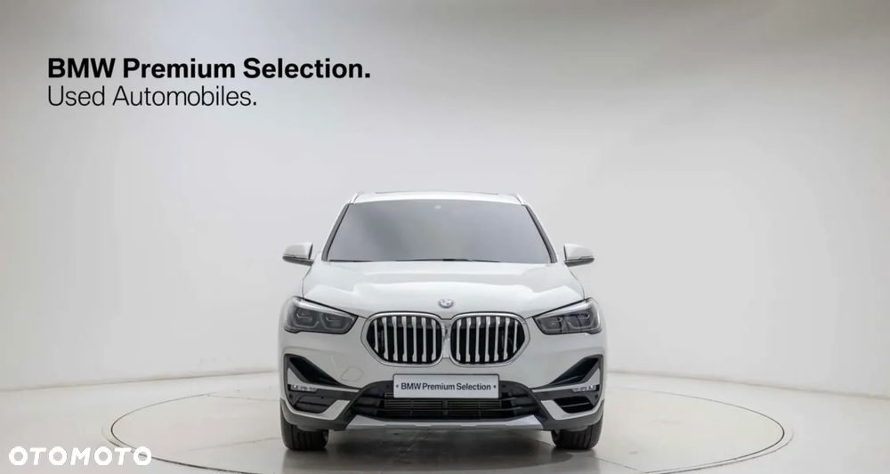 BMW X1 xDrive20i xLine - 4