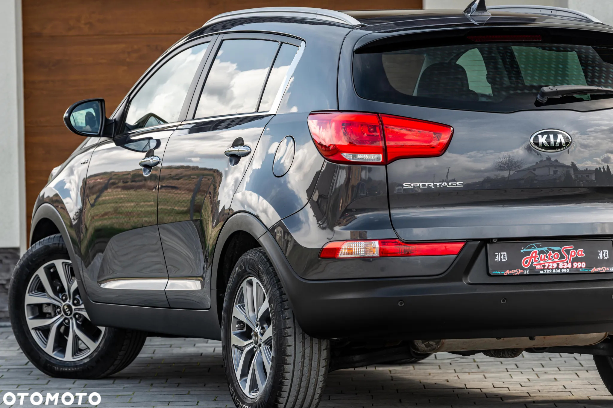 Kia Sportage 2.0 CRDI 4WD Automatik Vision - 16